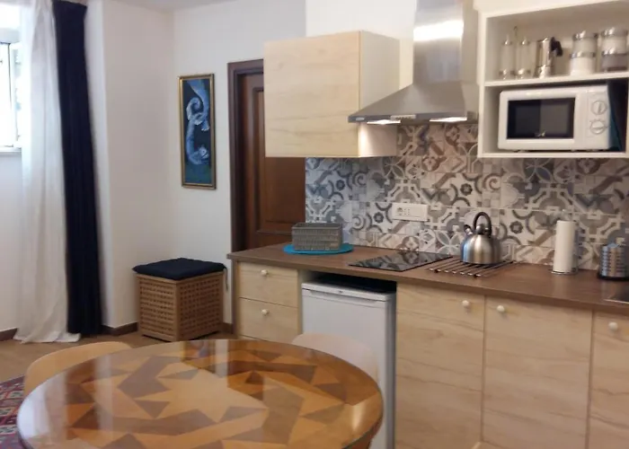 Lilium House Apts Apartamento